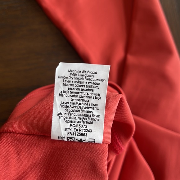 {Beyond Yoga} NWOT 7/8 Compression Leggings - Picture 5 of 5